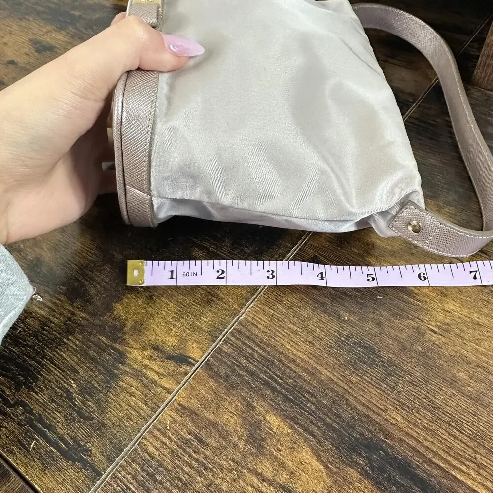 Salvatore Ferragamo Carrie Vara Shoulder Bag Womens Small Beige Leather Italy